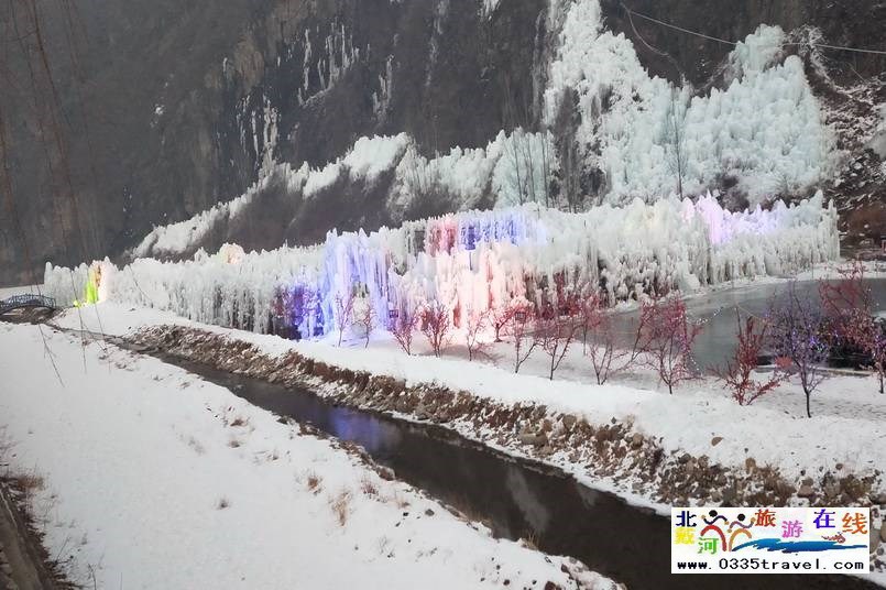秦皇島傍水崖景區(qū)-冬季滑雪夏季高山峽谷漂流