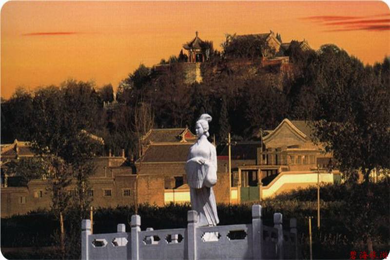 超值“山海關(guān)十年暢游卡”（包含天下第一關(guān)、老龍頭、角山、長(zhǎng)壽山、孟姜女廟等九大景區(qū)）