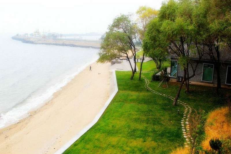 秦皇島北戴河草坪教堂高端婚禮現(xiàn)場推薦：秦皇島西港花園——海誓花園18633570222